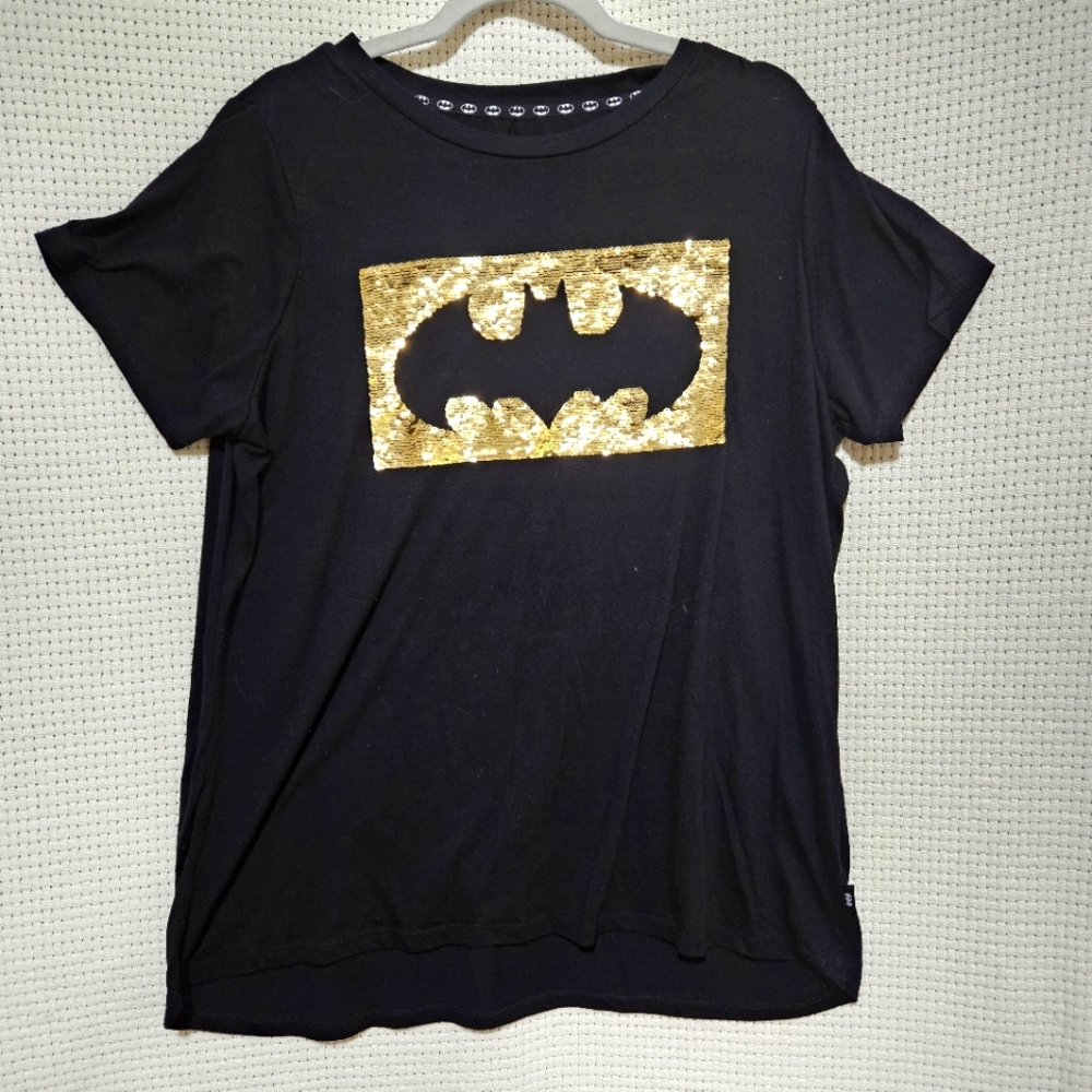 Batman! 2xl Women's T-Shirt with Gold Sequin Flipable Bat Logo